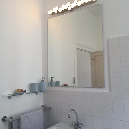 Romantic Apartment For Two In Saumur شقة *