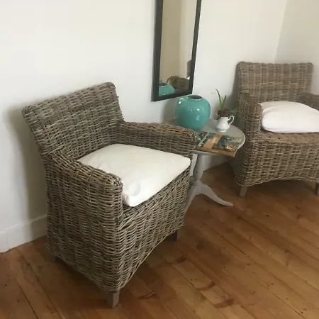 Romantic Apartment For Two In Saumur 아파트