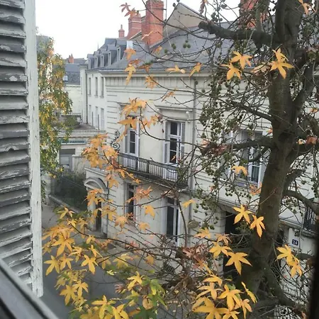 Romantic Apartment For Two In Saumur 쏘뮤흐